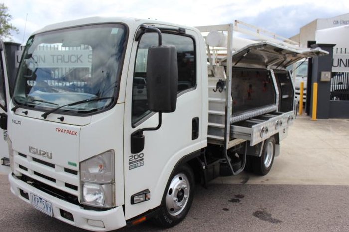 2014 Isuzu N Series NLR 200 WHITE