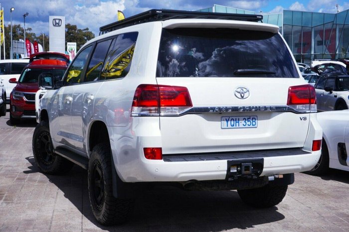 2020 Toyota Landcruiser VX