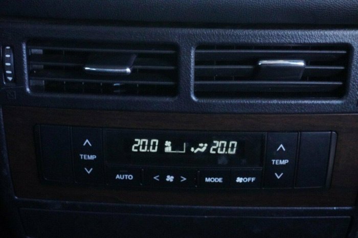 2020 Toyota Landcruiser VX