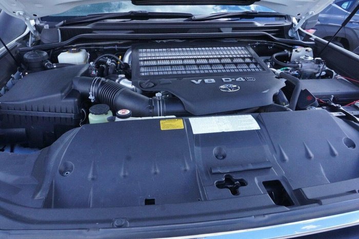 2020 Toyota Landcruiser VX