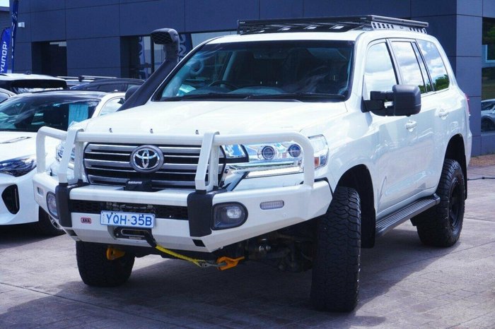 2020 Toyota Landcruiser VX