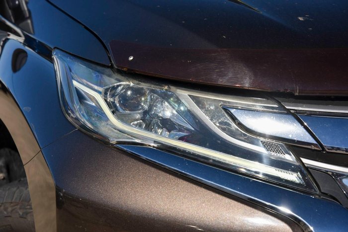 2016 Mitsubishi Pajero Sport GLS