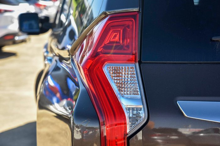 2016 Mitsubishi Pajero Sport GLS