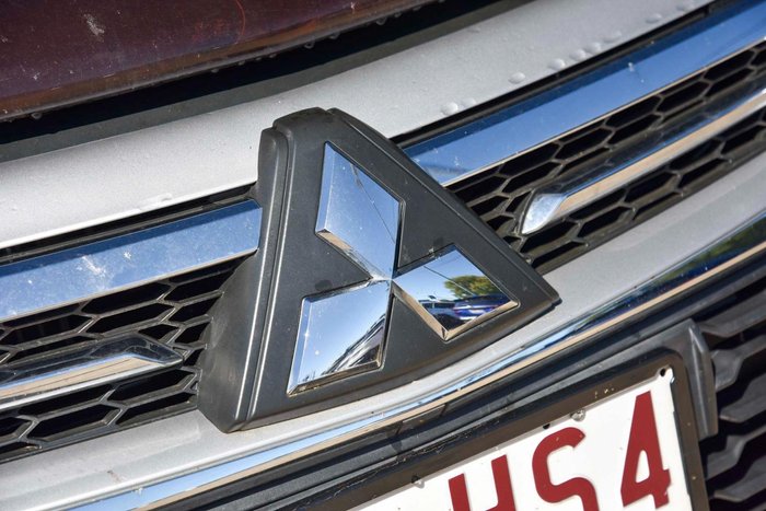 2016 Mitsubishi Pajero Sport GLS