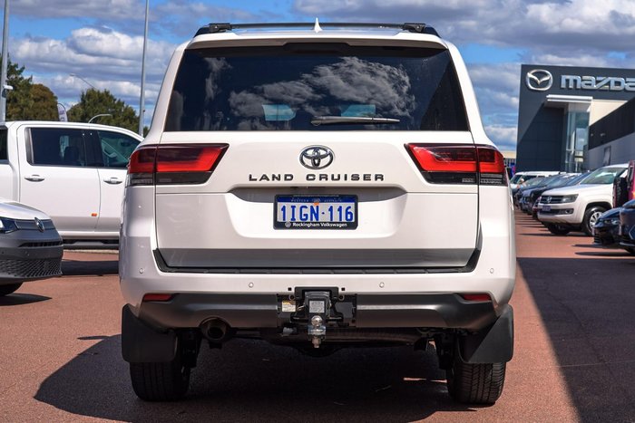 2024 Toyota Landcruiser VX FJA300R 4X4 Dual Range Glacier White
