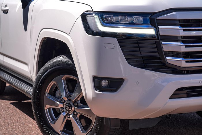2024 Toyota Landcruiser VX FJA300R 4X4 Dual Range Glacier White