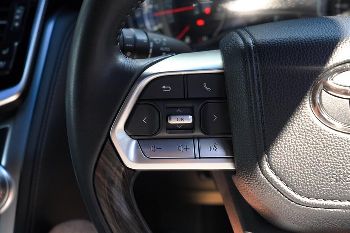 2024 Toyota Landcruiser VX