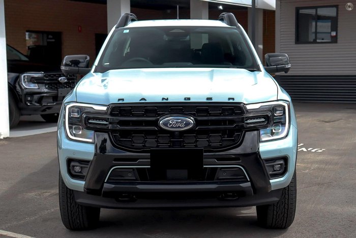 2025 Ford Ranger PHEV Stormtrak