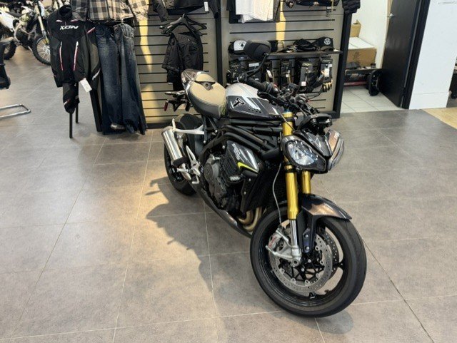2025 Triumph SPEED TRIPLE 1200 RS YELLOW