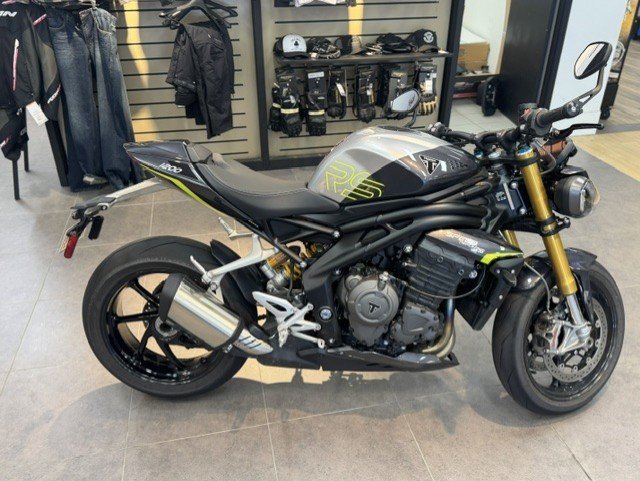 2025 Triumph SPEED TRIPLE 1200 RS YELLOW