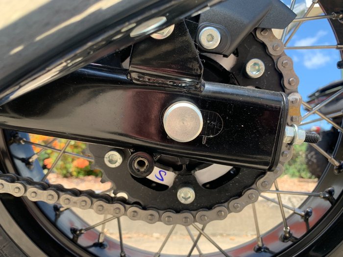 2025 Royal Enfield CONTINENTAL GT 650 E5 CLASSIC Brown/ Green