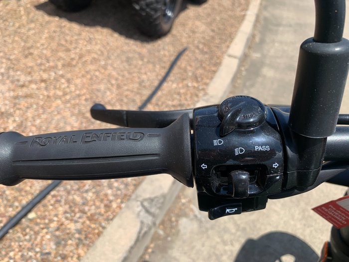 2025 Royal Enfield SHOTGUN 650 Green