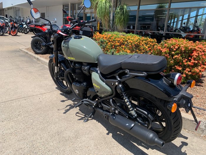 2025 Royal Enfield SHOTGUN 650 Green