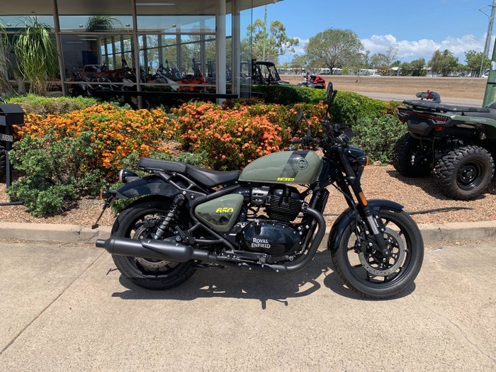 2025 Royal Enfield SHOTGUN 650 Green