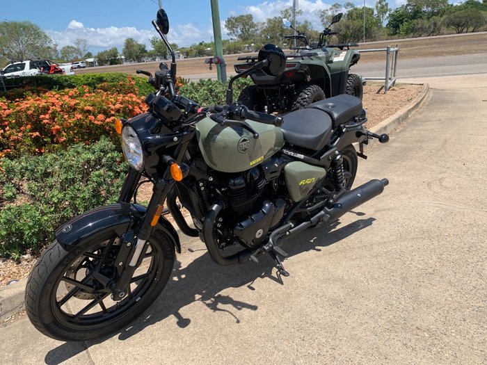 2025 Royal Enfield SHOTGUN 650 Green