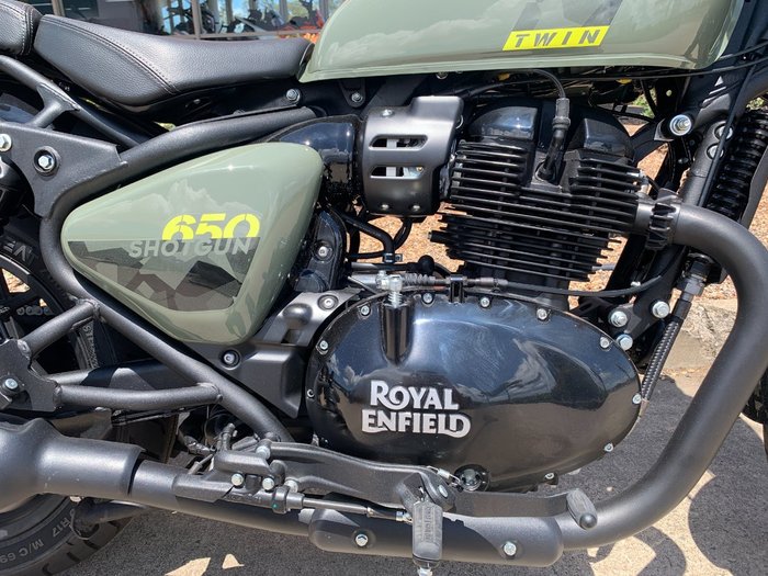 2025 Royal Enfield SHOTGUN 650 Green