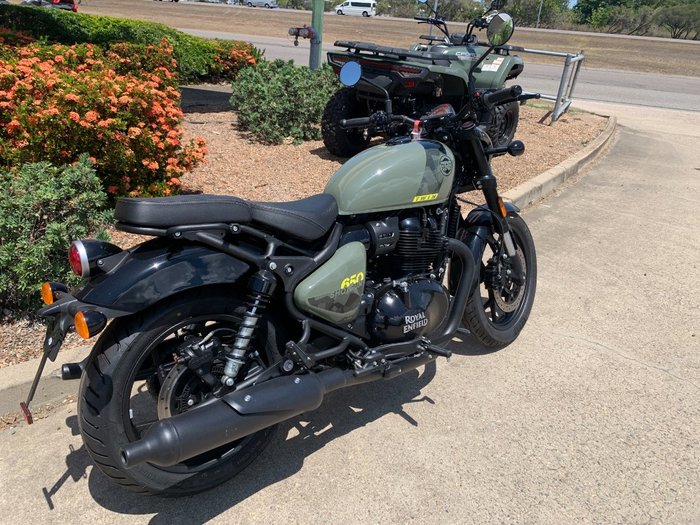 2025 Royal Enfield SHOTGUN 650 Green