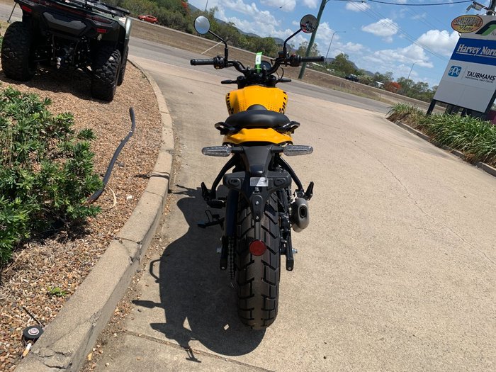 2025 Royal Enfield GUERILLA 450 Yellow