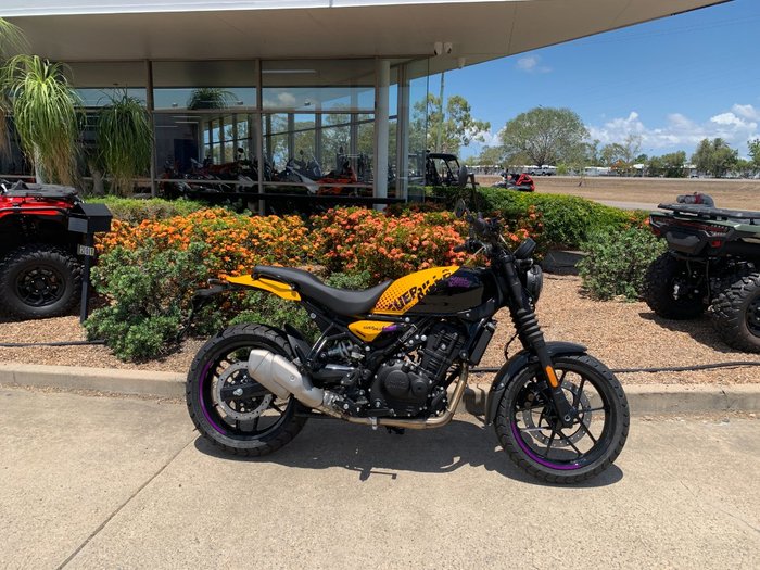 2025 Royal Enfield GUERILLA 450 Yellow