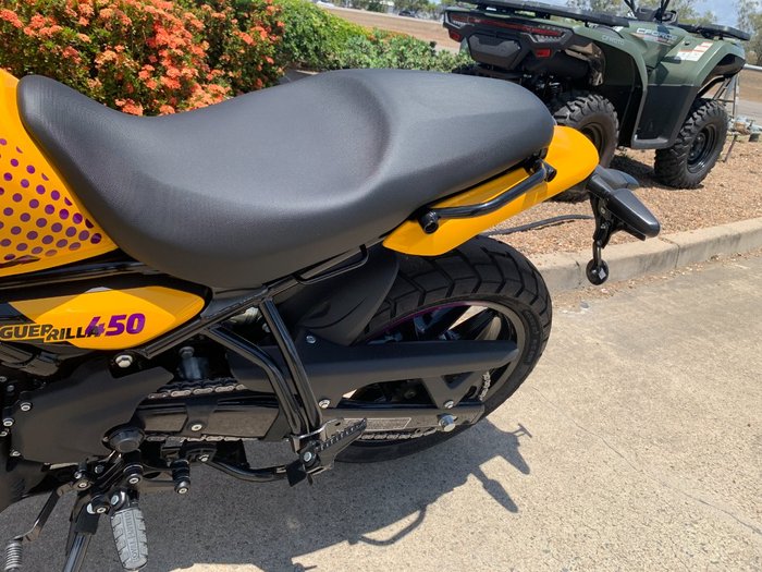 2025 Royal Enfield GUERILLA 450 Yellow