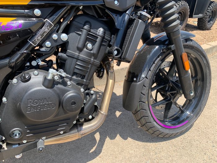 2025 Royal Enfield GUERILLA 450 Yellow