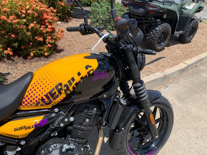 2025 Royal Enfield GUERILLA 450 Yellow