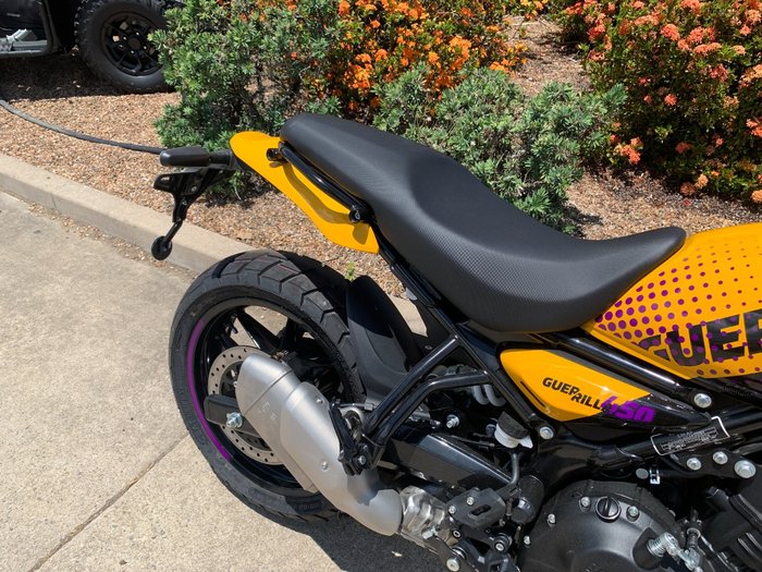 2025 Royal Enfield GUERILLA 450 Yellow