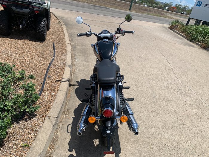 2025 Royal Enfield CLASSIC 650 Black