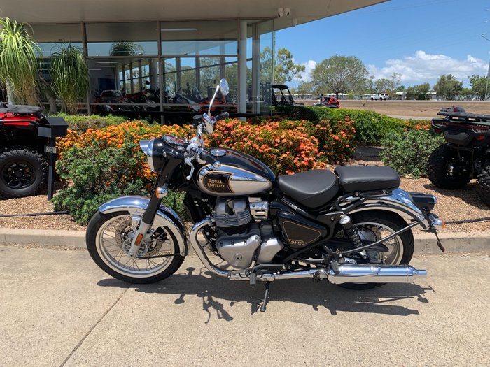 2025 Royal Enfield CLASSIC 650 Black