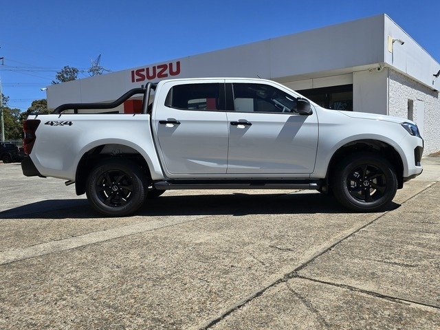 2025 Isuzu D-MAX