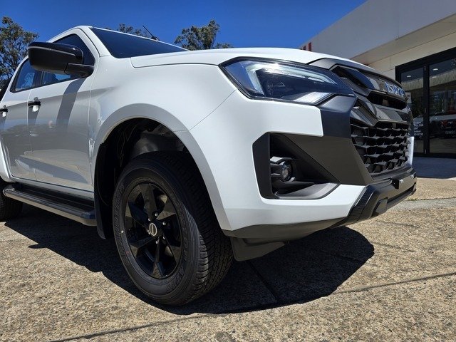 2025 Isuzu D-MAX