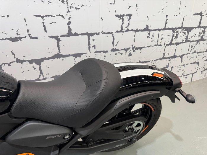 2021 Kawasaki Vulcan S ABS CAFE Vulcan S Black