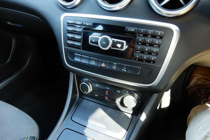 2015 Mercedes-Benz A-Class A180 W176 Cirrus White