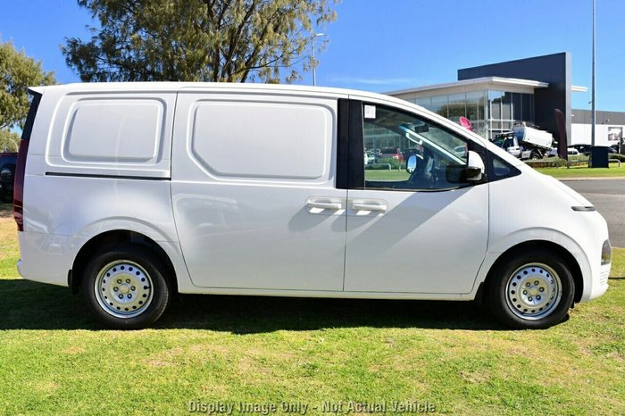 2025 Hyundai Staria-Load 