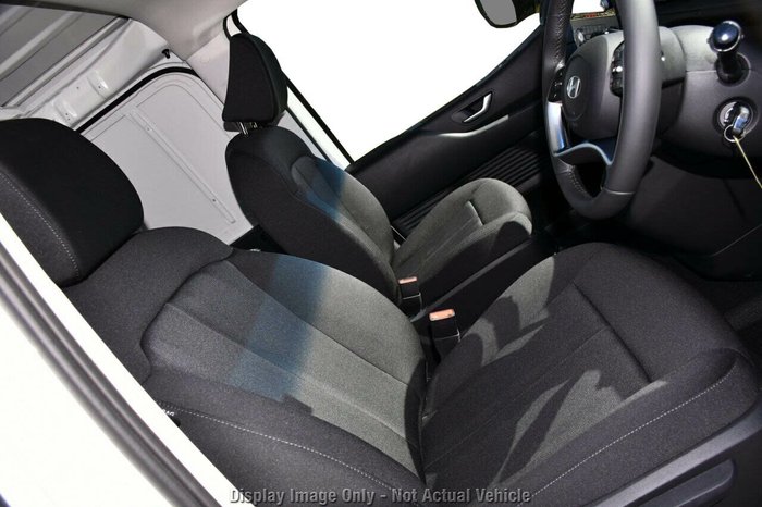 2025 Hyundai Staria-Load 