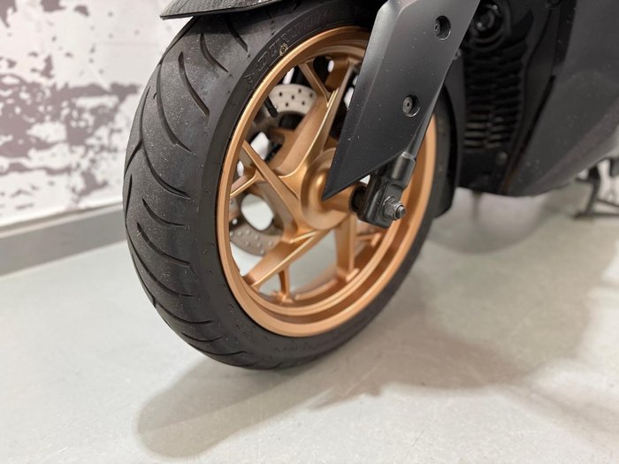 2021 Yamaha XMAX 300 (CZD300A) XMAX Grey