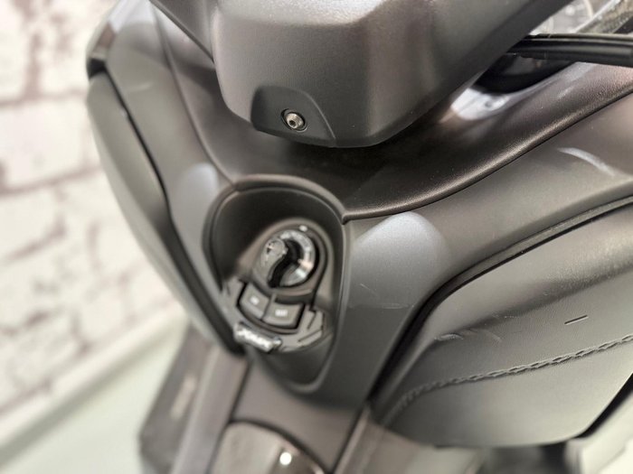 2021 Yamaha XMAX 300 (CZD300A) XMAX Grey