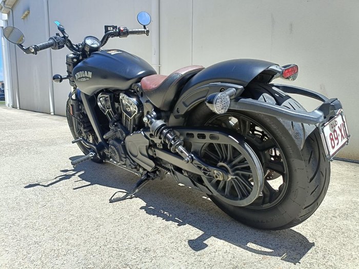2022 INDIAN SCOUT BOBBER BLACK SMOKE