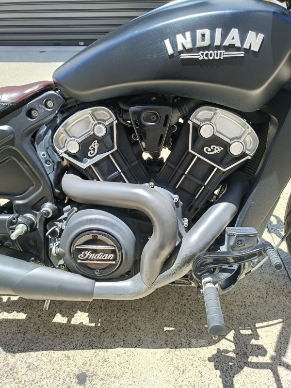 2022 INDIAN SCOUT BOBBER BLACK SMOKE