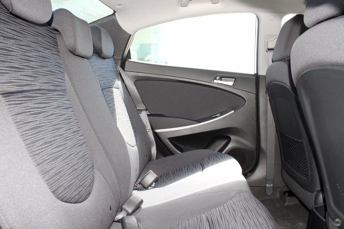 2017 Hyundai Accent Active