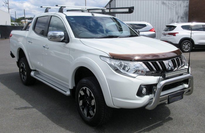 2016 Mitsubishi Triton Exceed