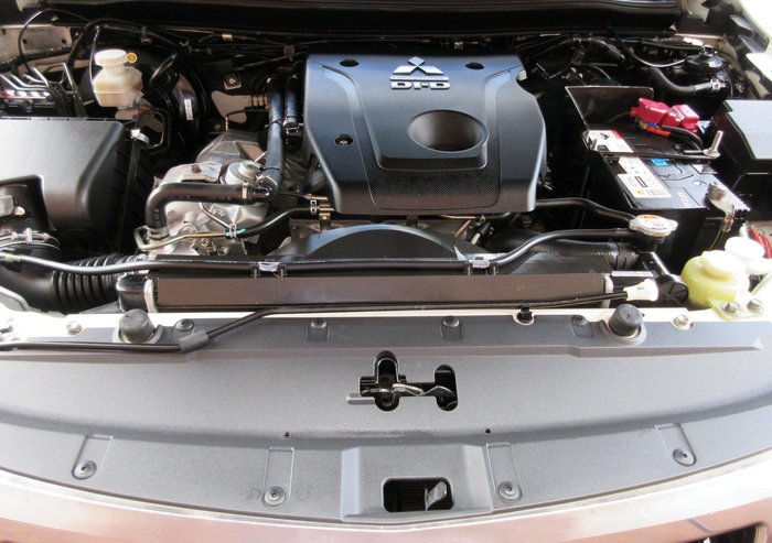 2016 Mitsubishi Triton Exceed