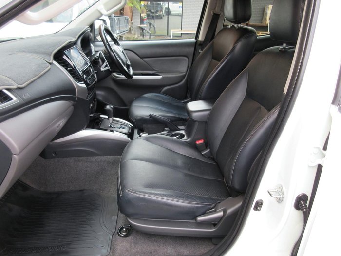 2016 Mitsubishi Triton Exceed