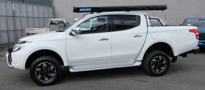 2016 Mitsubishi Triton Exceed