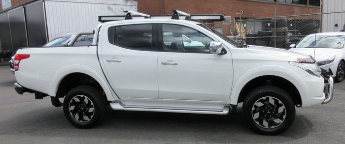 2016 Mitsubishi Triton Exceed