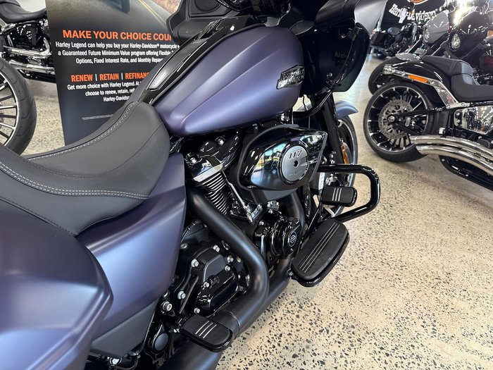 2025 Harley-Davidson Road Glide 117 (FLTRX) Touring Purple