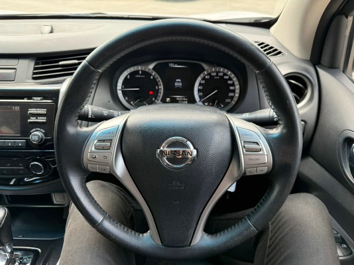 2016 Nissan Navara ST
