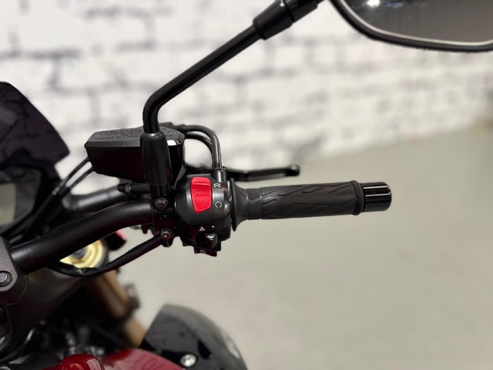 2018 Suzuki GSX-S1000 GSX-S Red