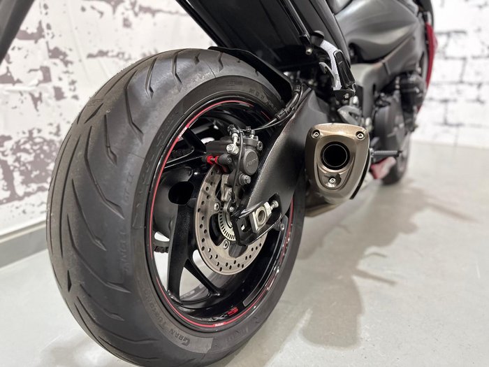 2018 Suzuki GSX-S1000 GSX-S Red