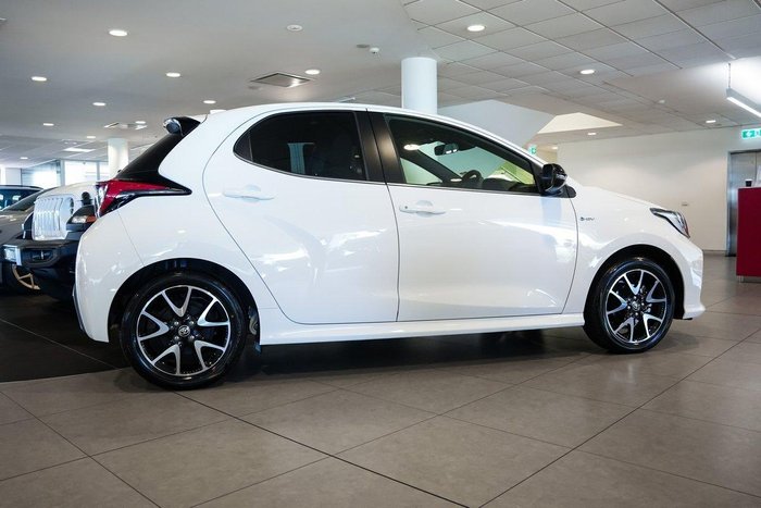 2025 Toyota Yaris ZR Hybrid